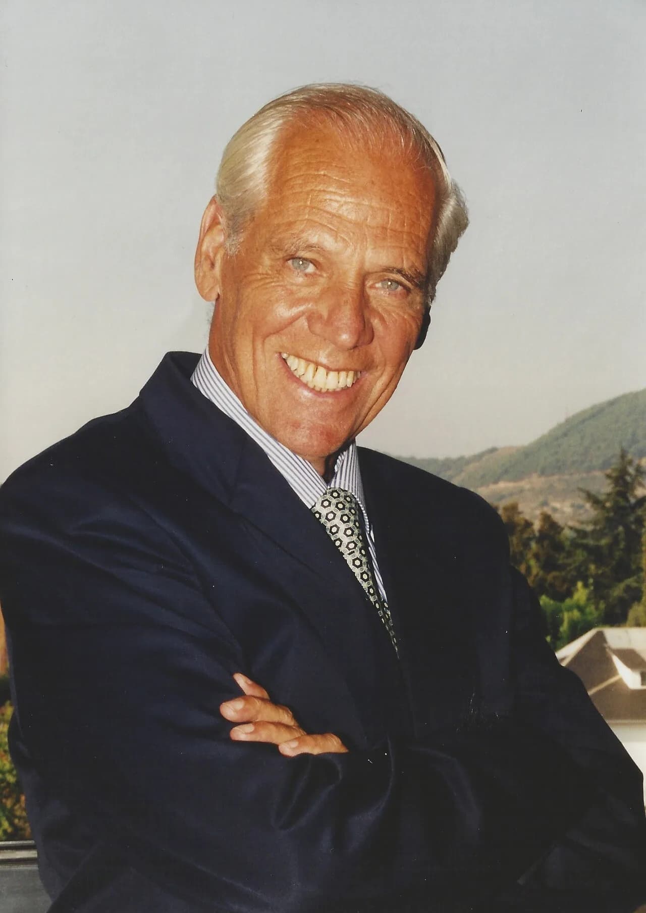 Jorge Cervós-Navarro