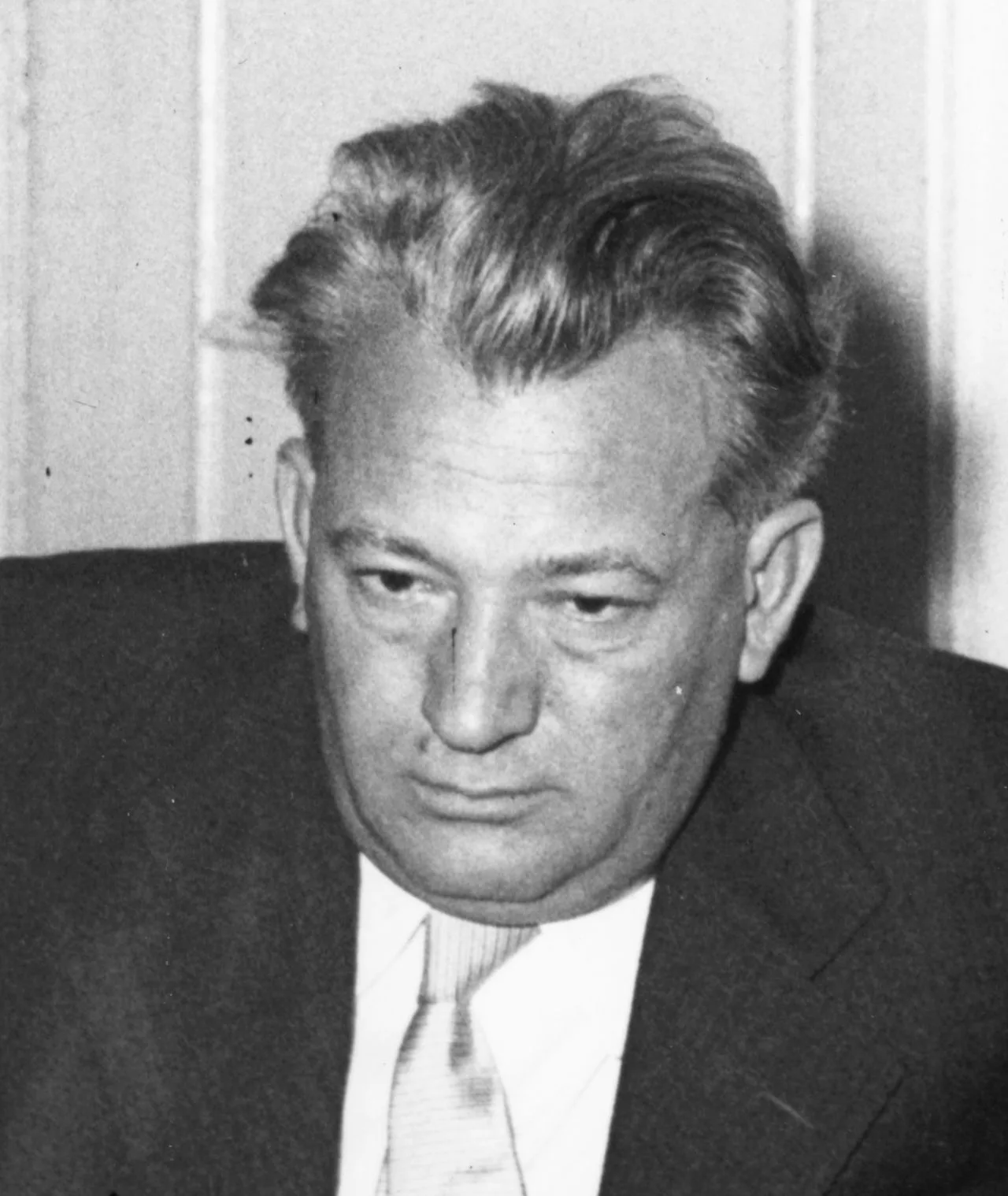 József Darvas