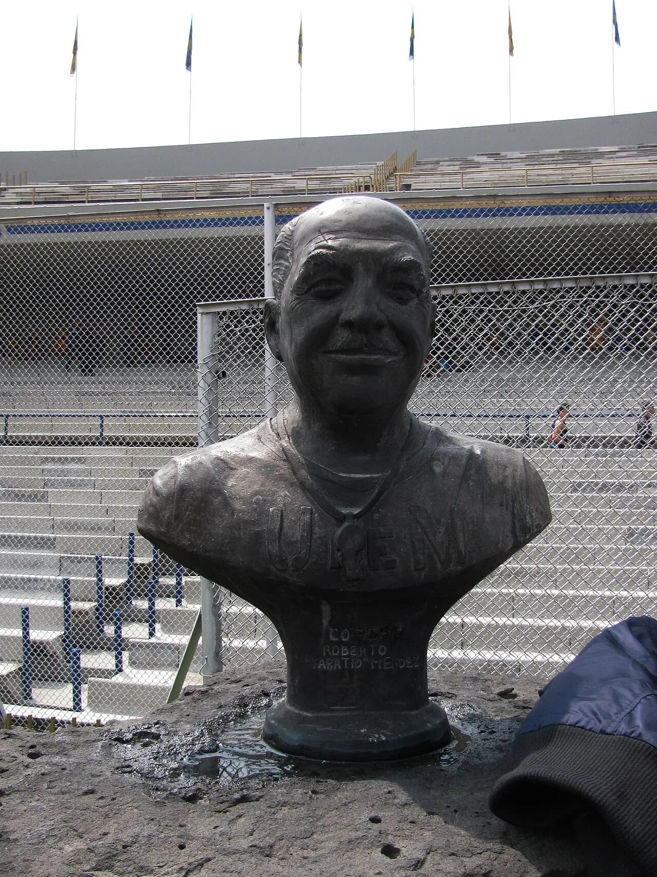 Roberto "Tapatío" Méndez