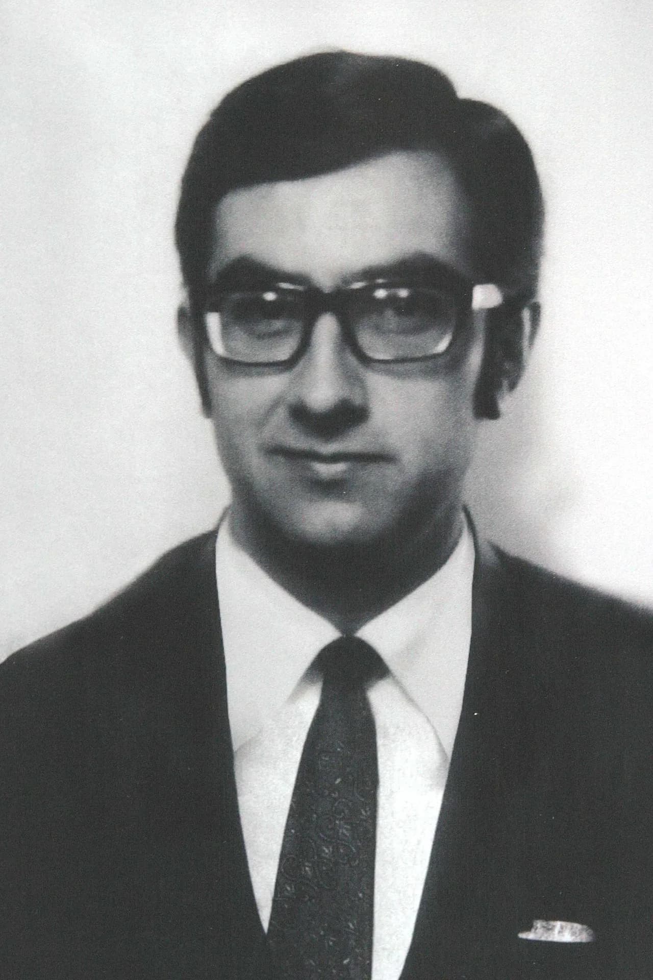 Álvaro Bardón