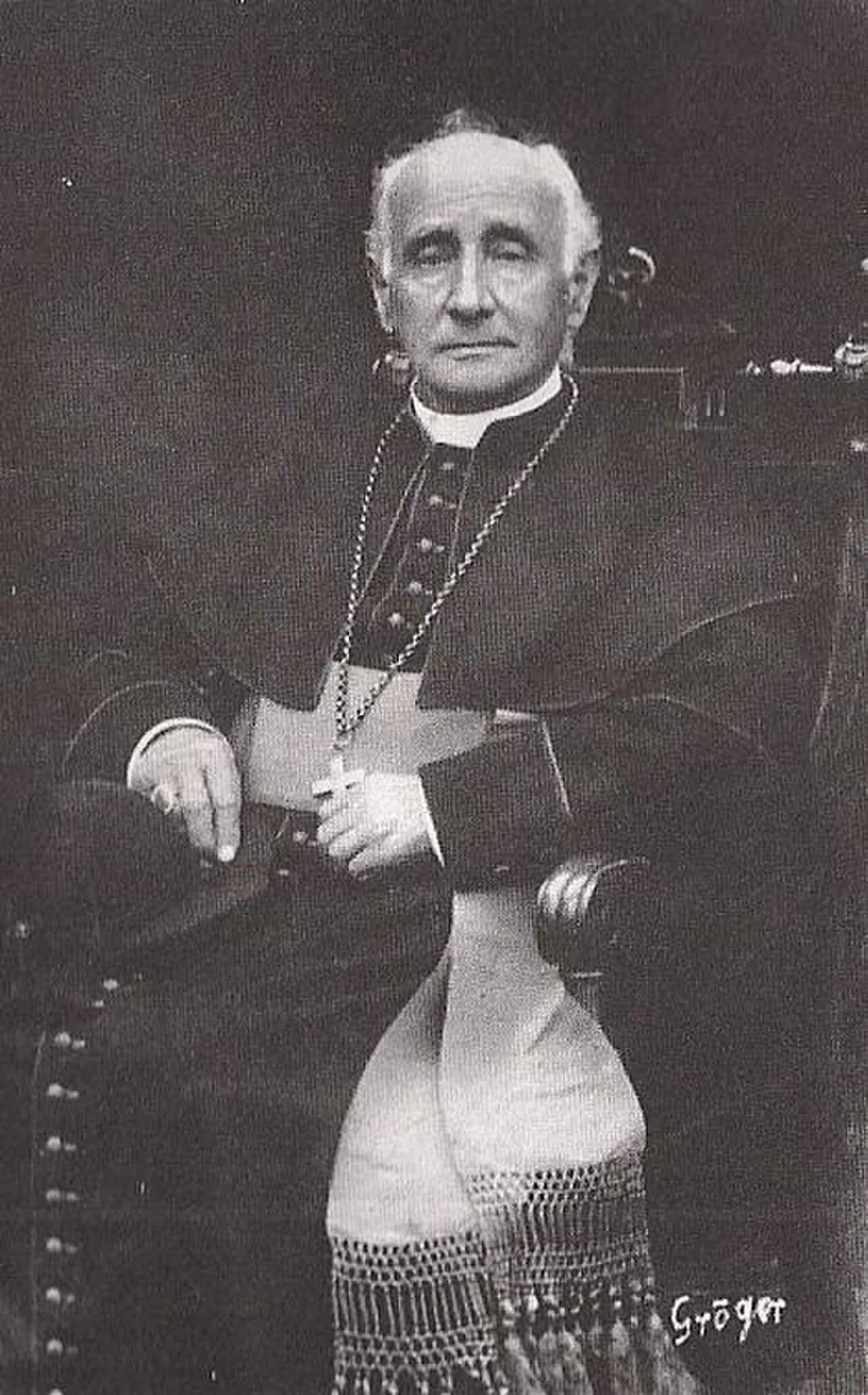 Edmund Scholz