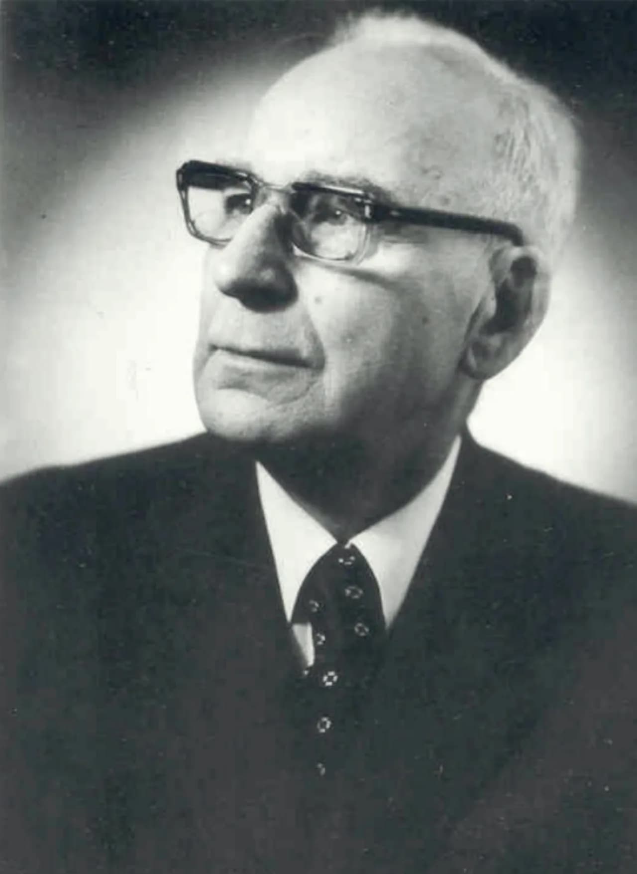 Viktor Steffen