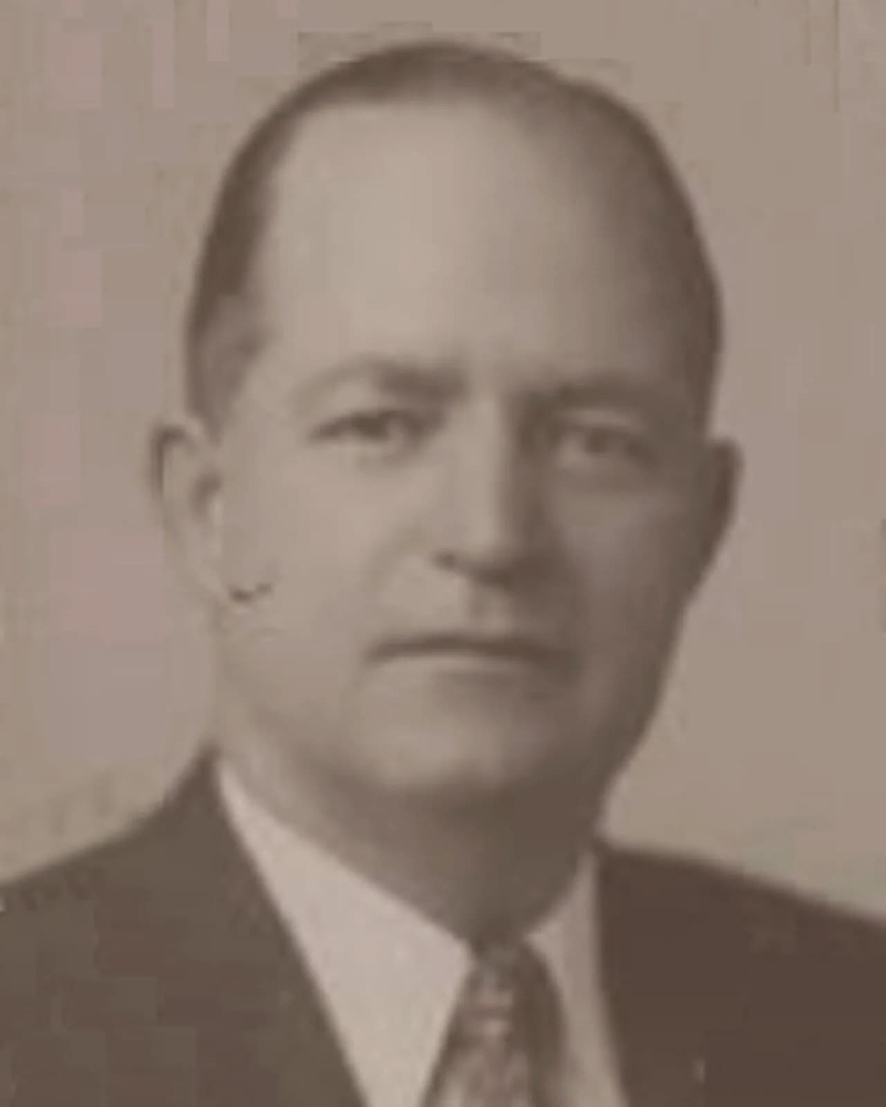Edmund DeJarnette