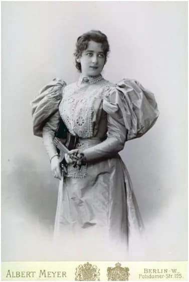 Betty Schwabe