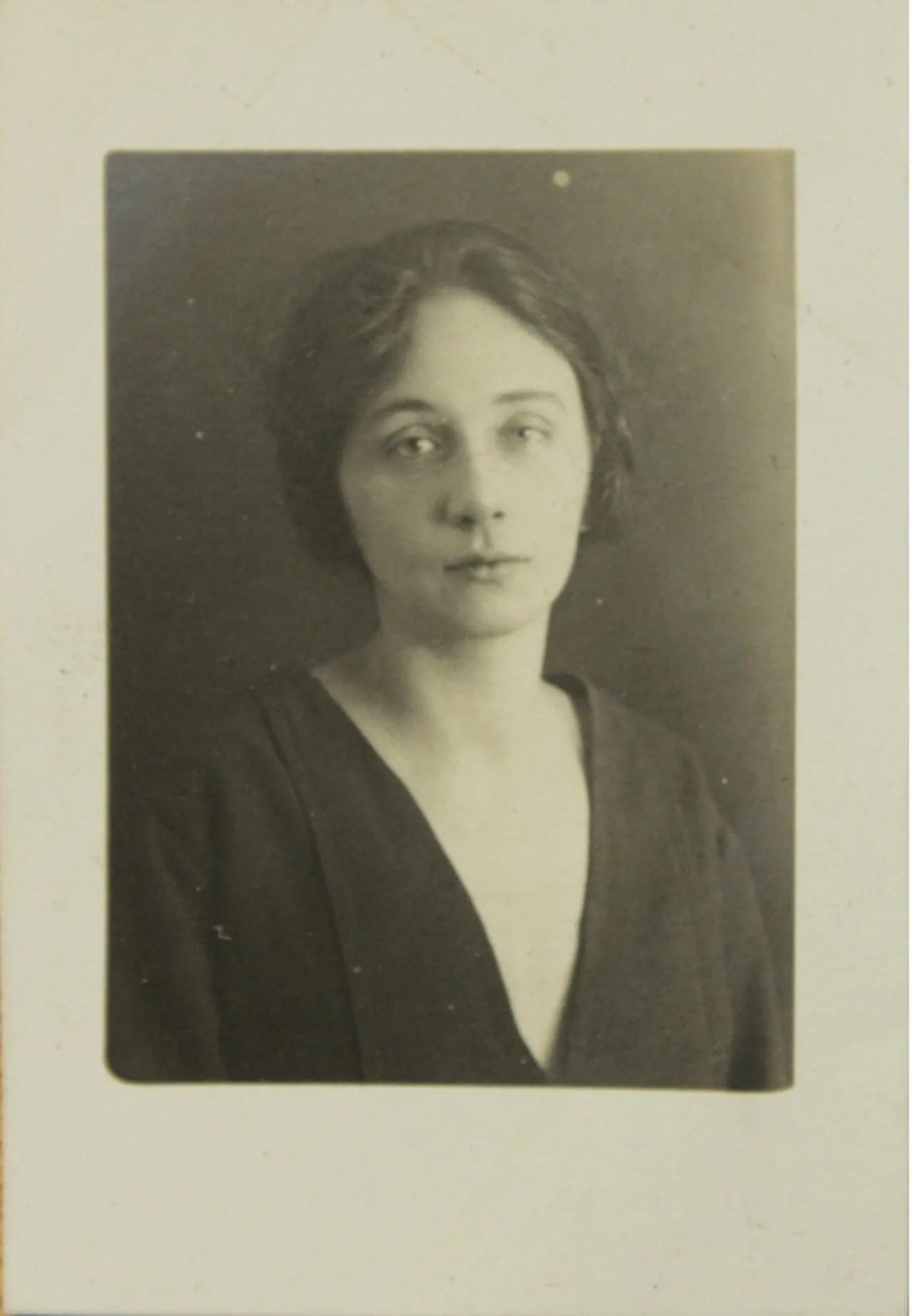 Ludmila V. Šrutová