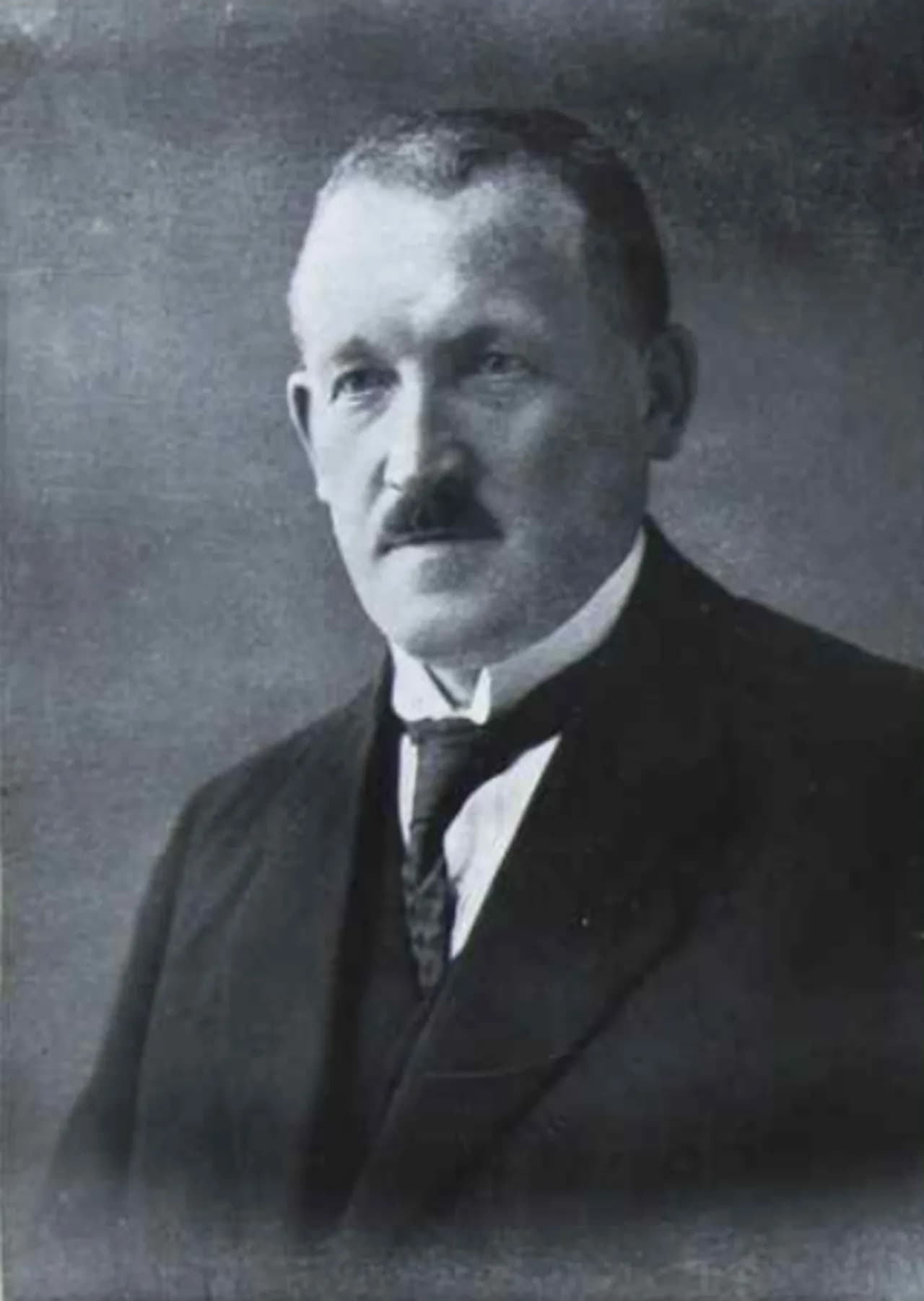 Karel Vodička