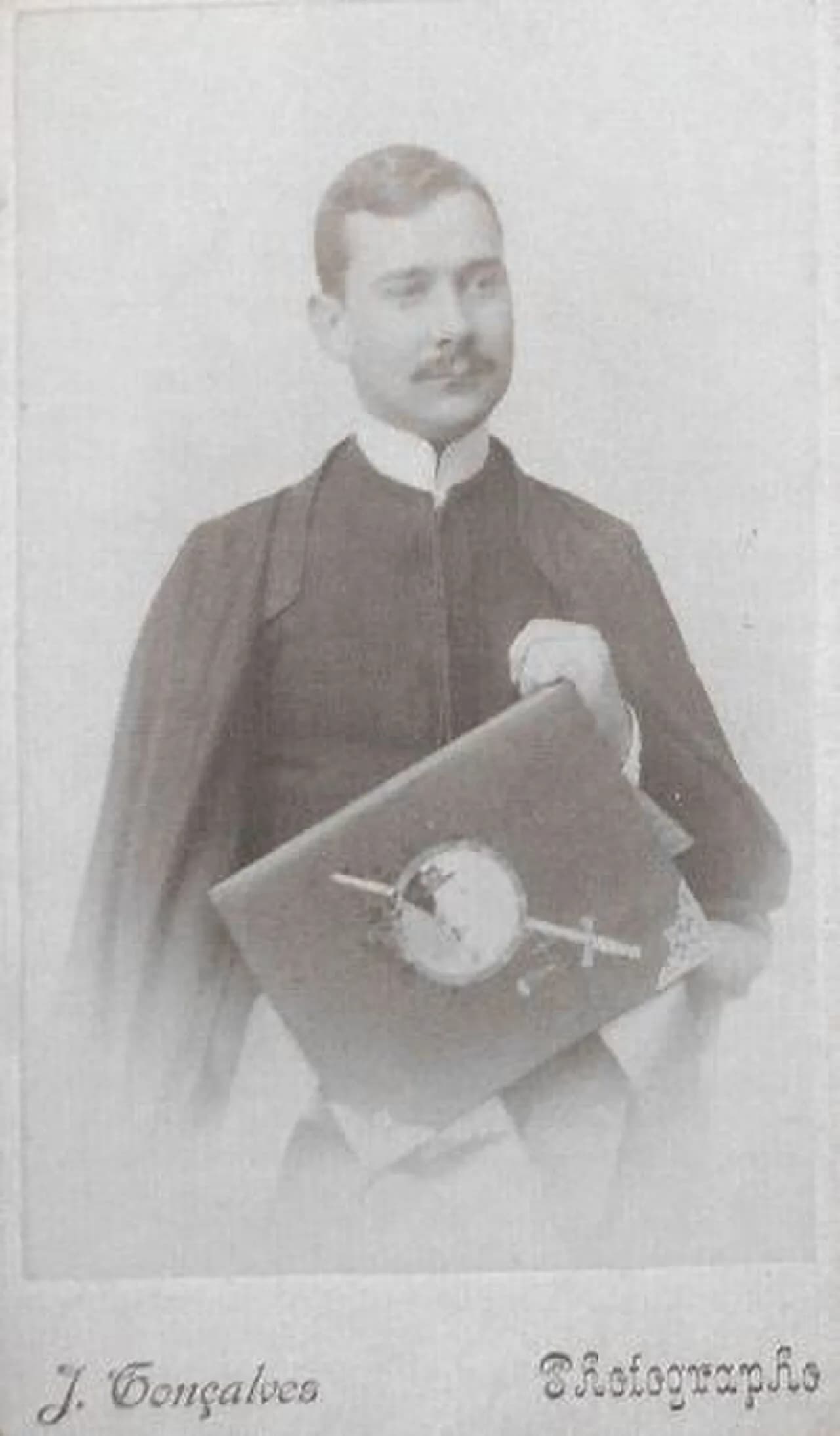 António Baião