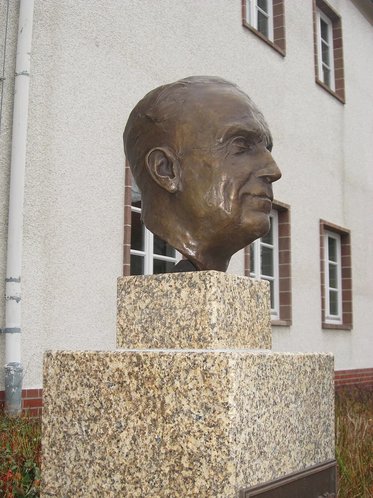 Heinrich Grüber