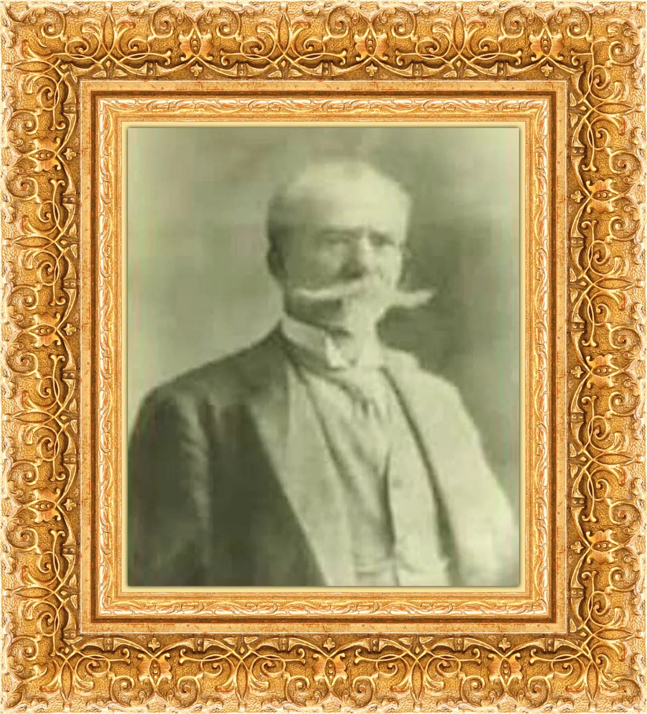 Lisandro Segovia