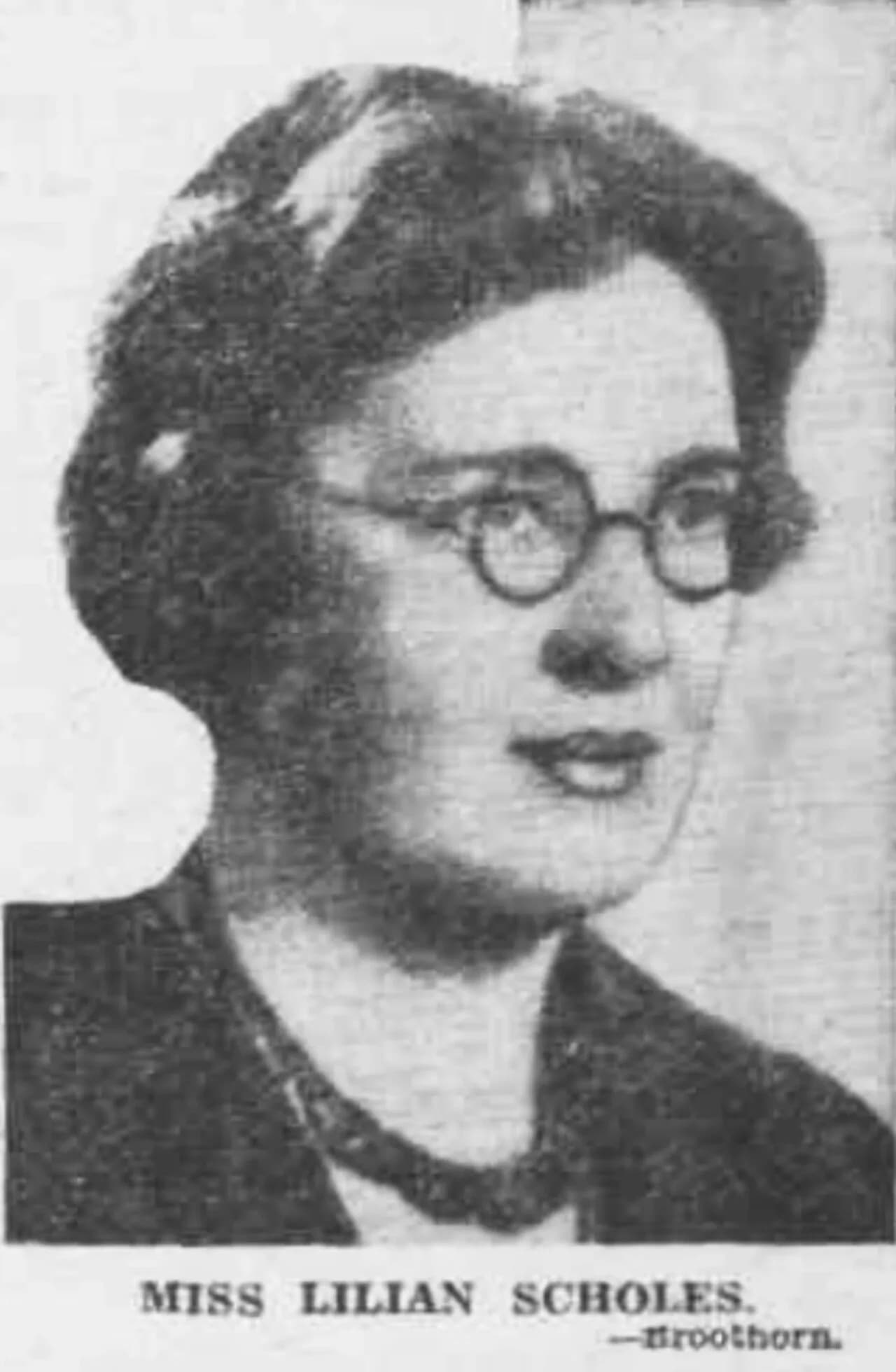 Lilian L. Scholes
