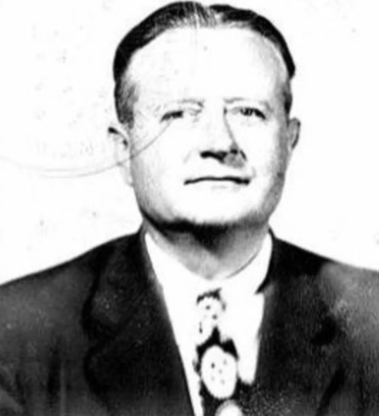 Mitchell Wolfson