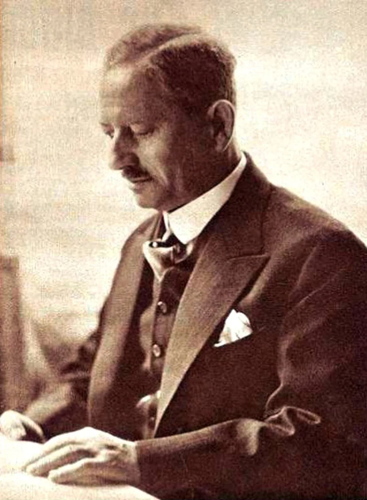 Bruno Bloch