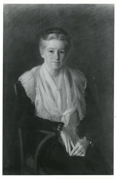 Ruth Dana Draper