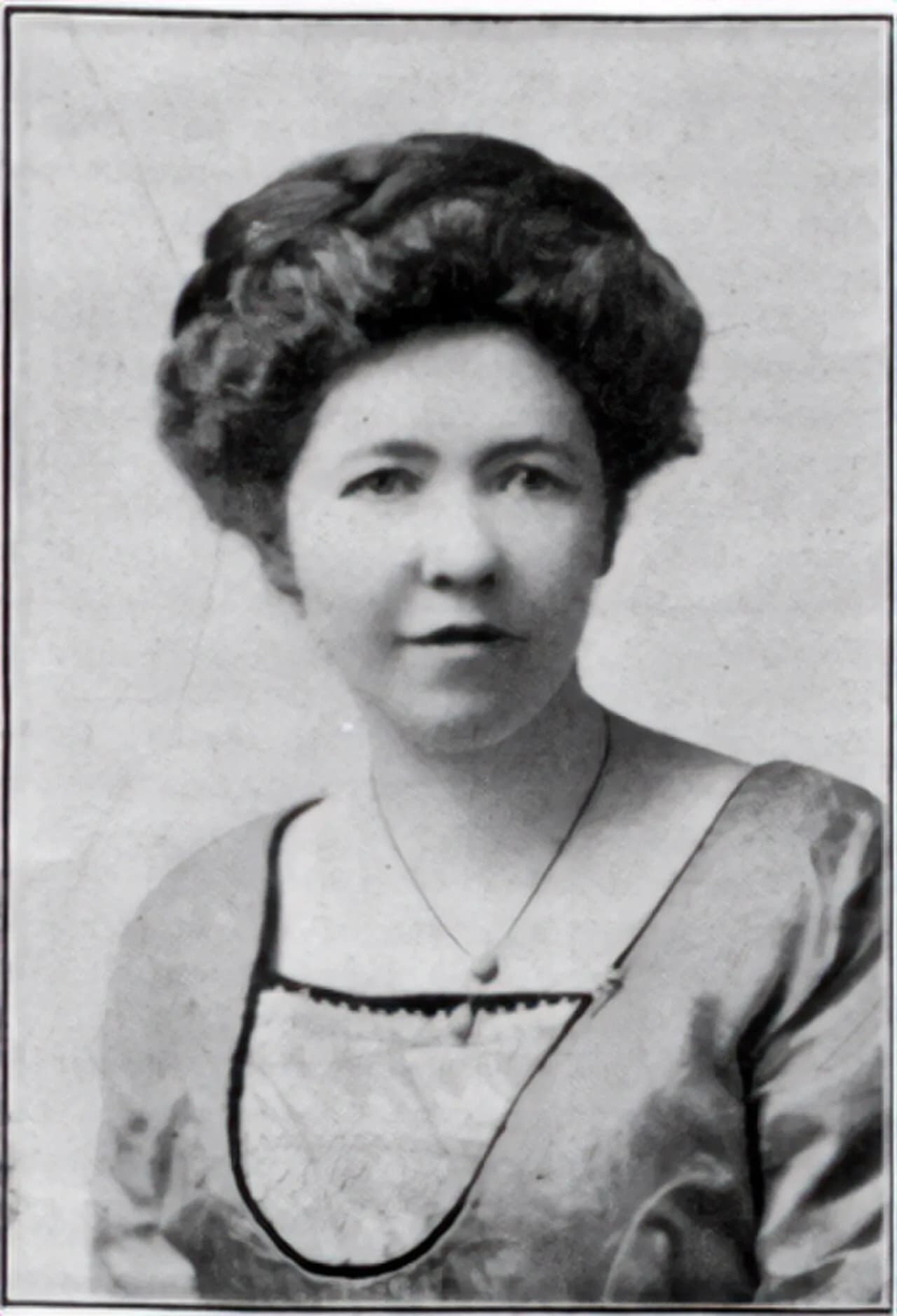 Mary Carr Moore