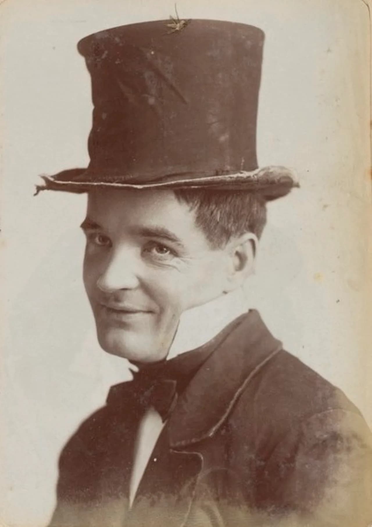 R. G. Knowles