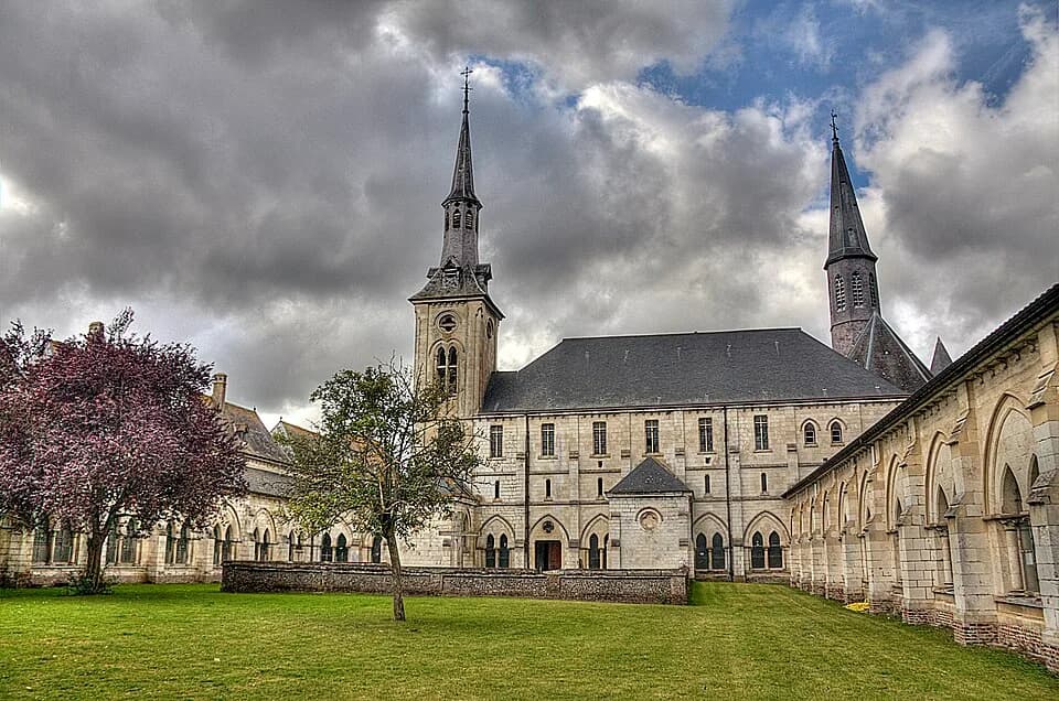Neuville-sous-Montreuil