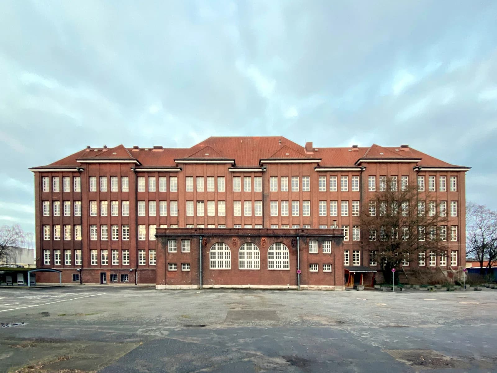 Schule Bullenhuser Damm