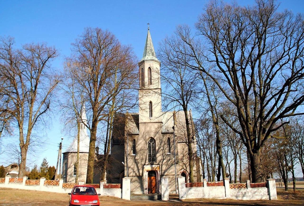 Ujest