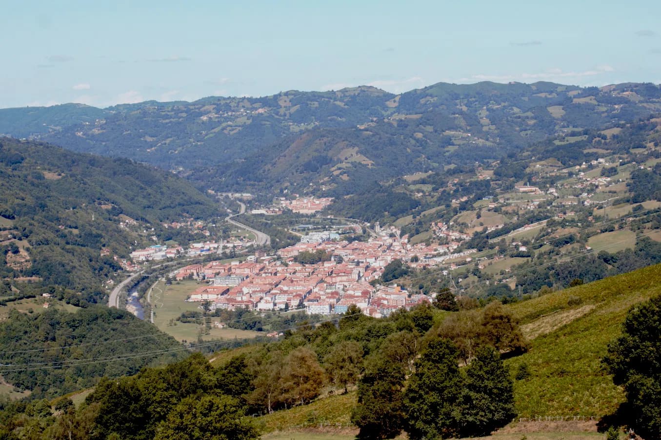 La Pola Llaviana