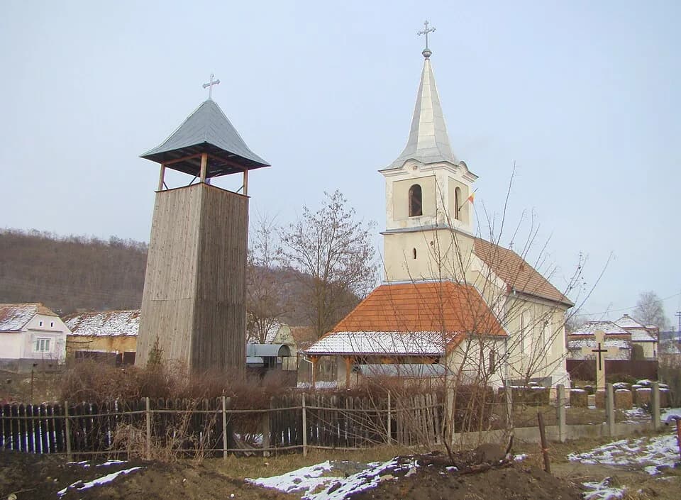 Nadeș
