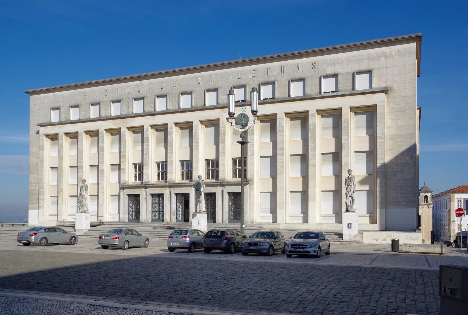 Faculdade de Letras da Universidade de Coimbra
