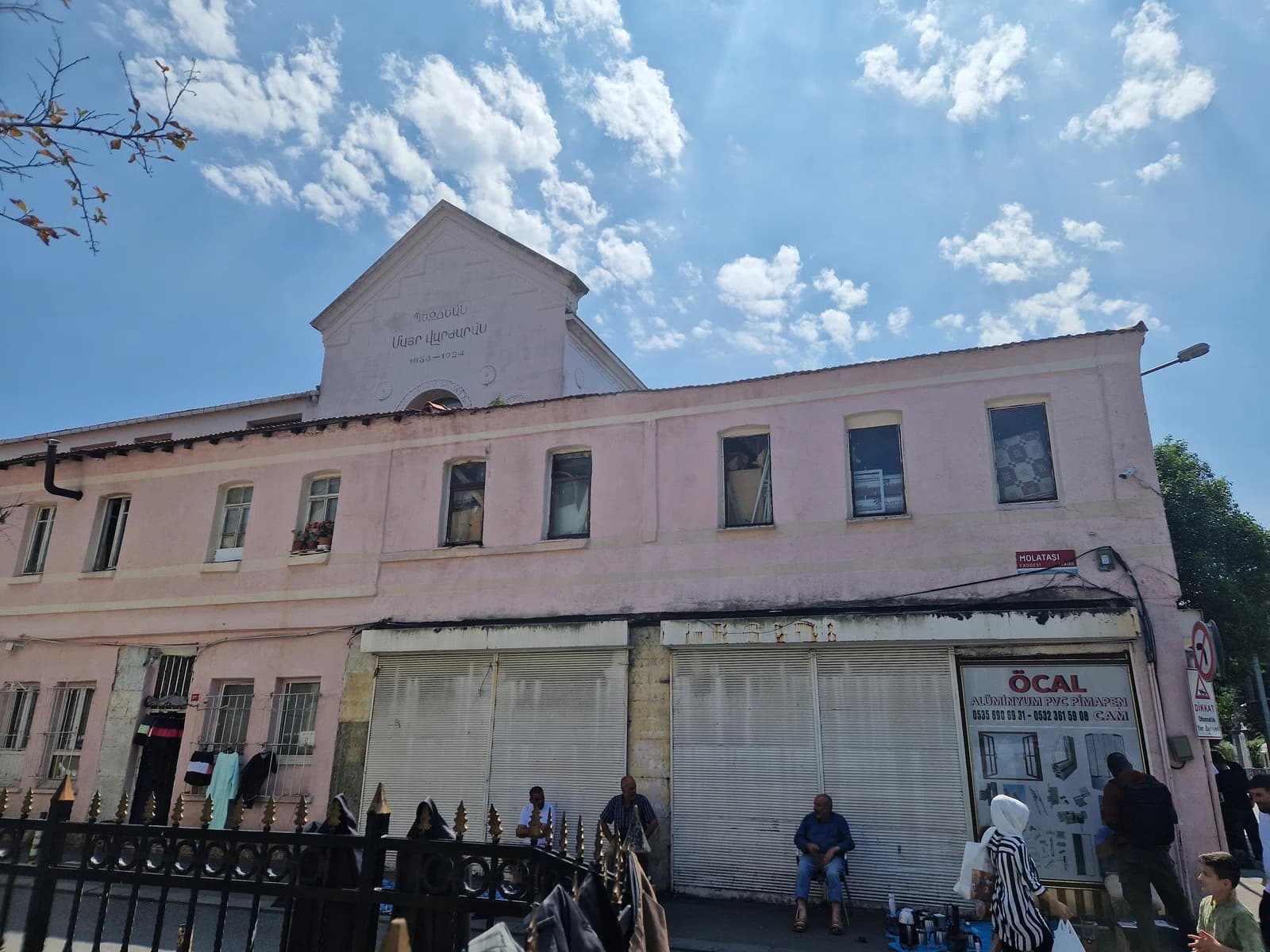 Bezciyan Armenian School