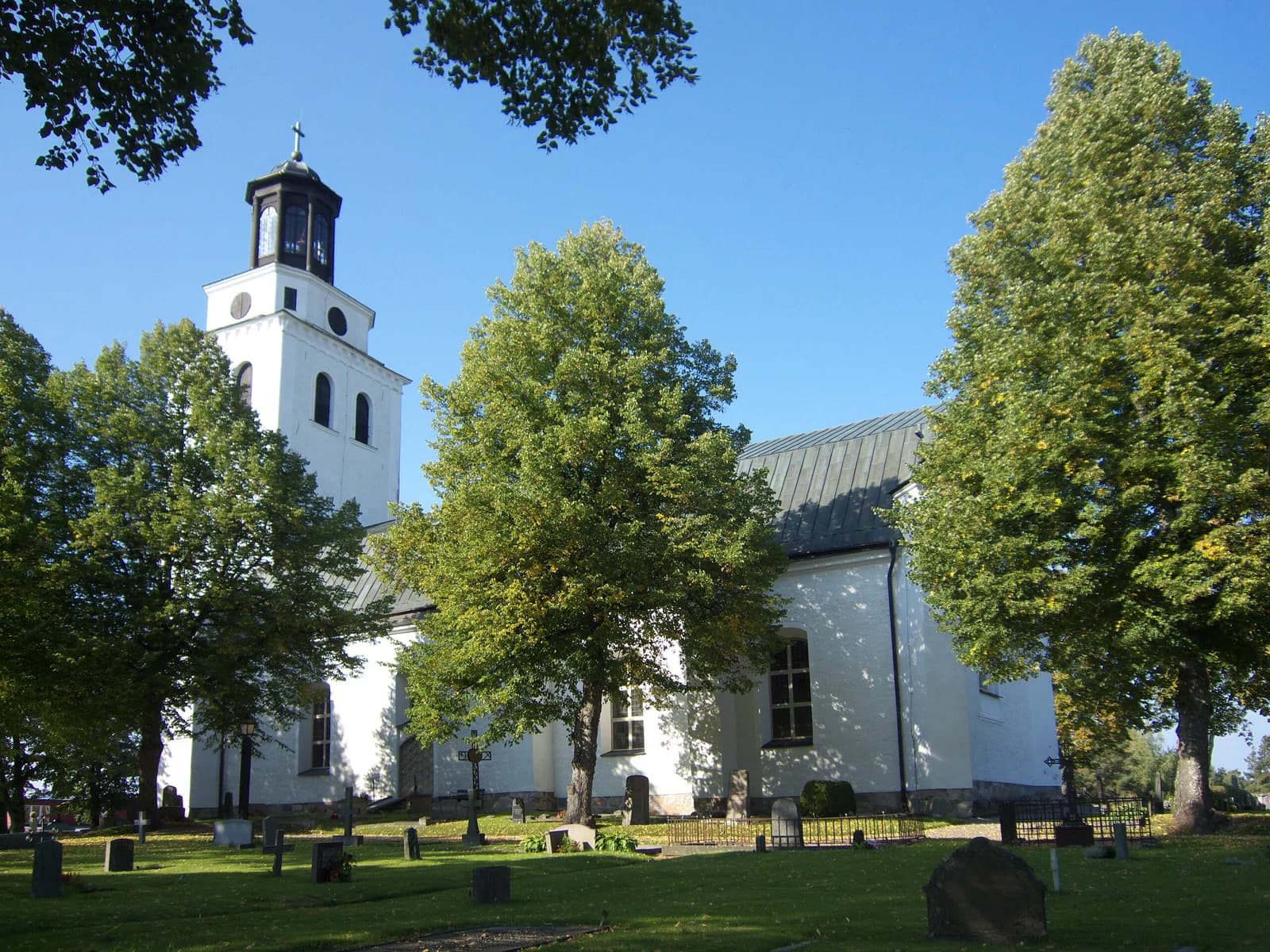 Dingtuna parish