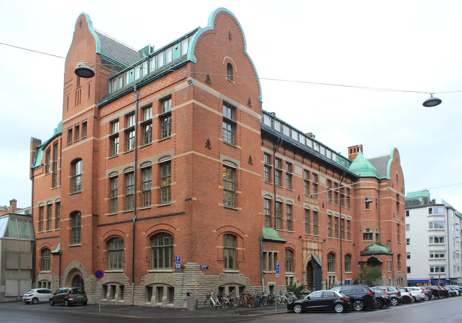 HDK