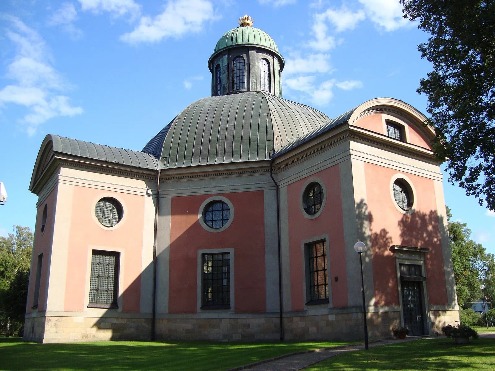 Kung Karl parish