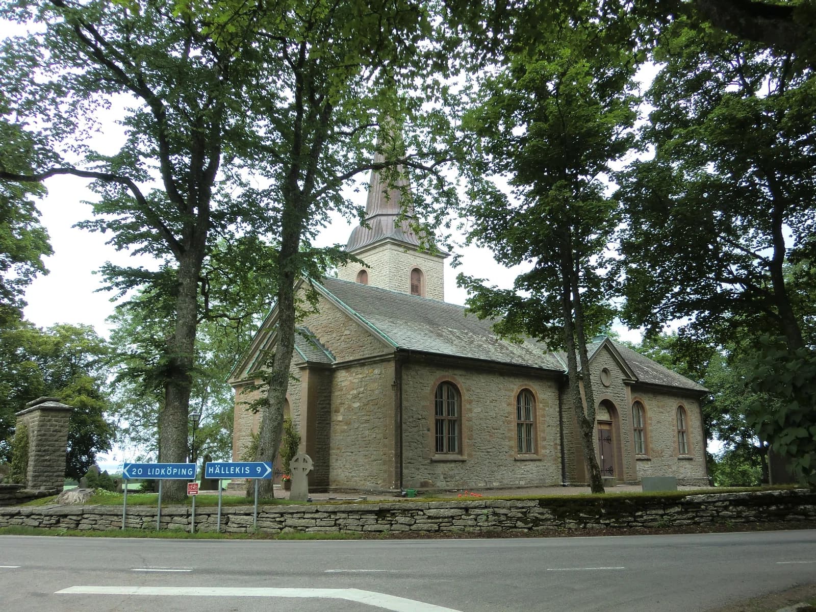 Medelplana parish