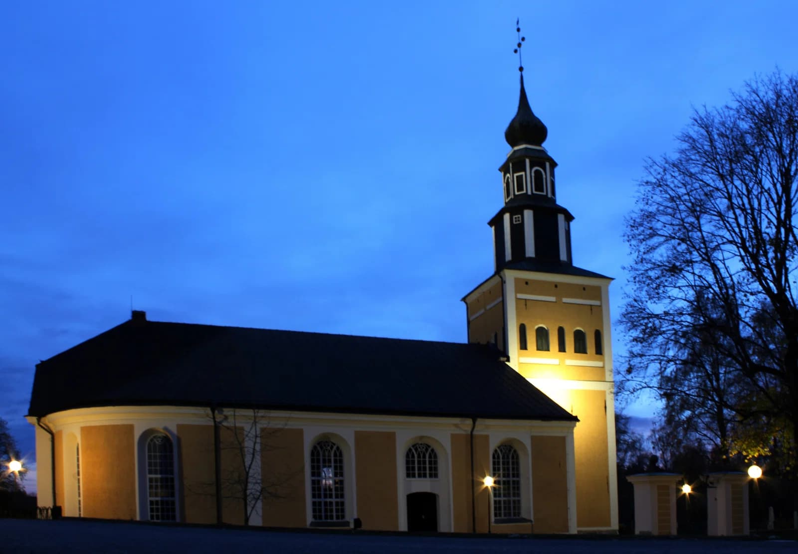 Ramnäs parish