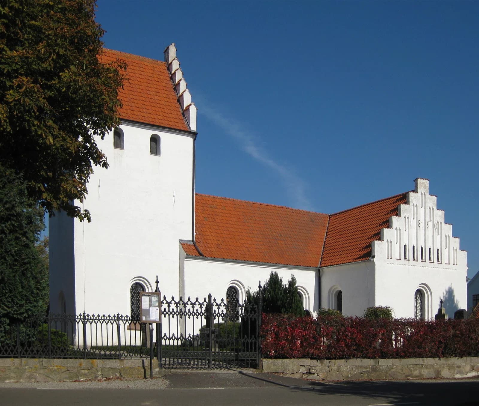 Tottarp church parish