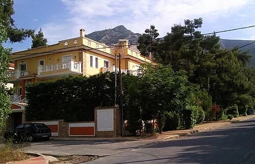 Dionysos