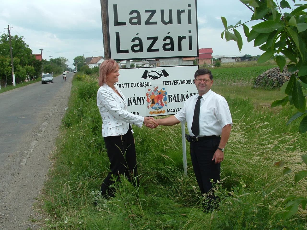 Lazuri