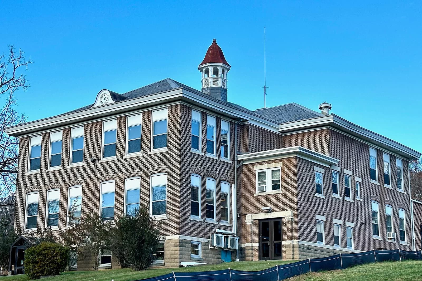 Peapack-Gladstone