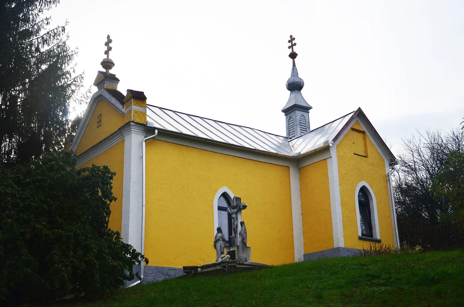 Múcsony