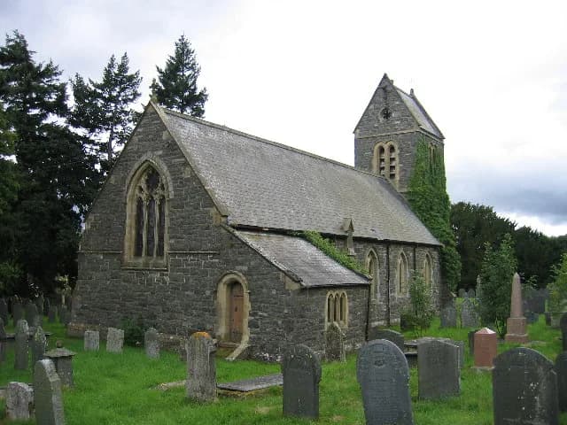 Llanfor