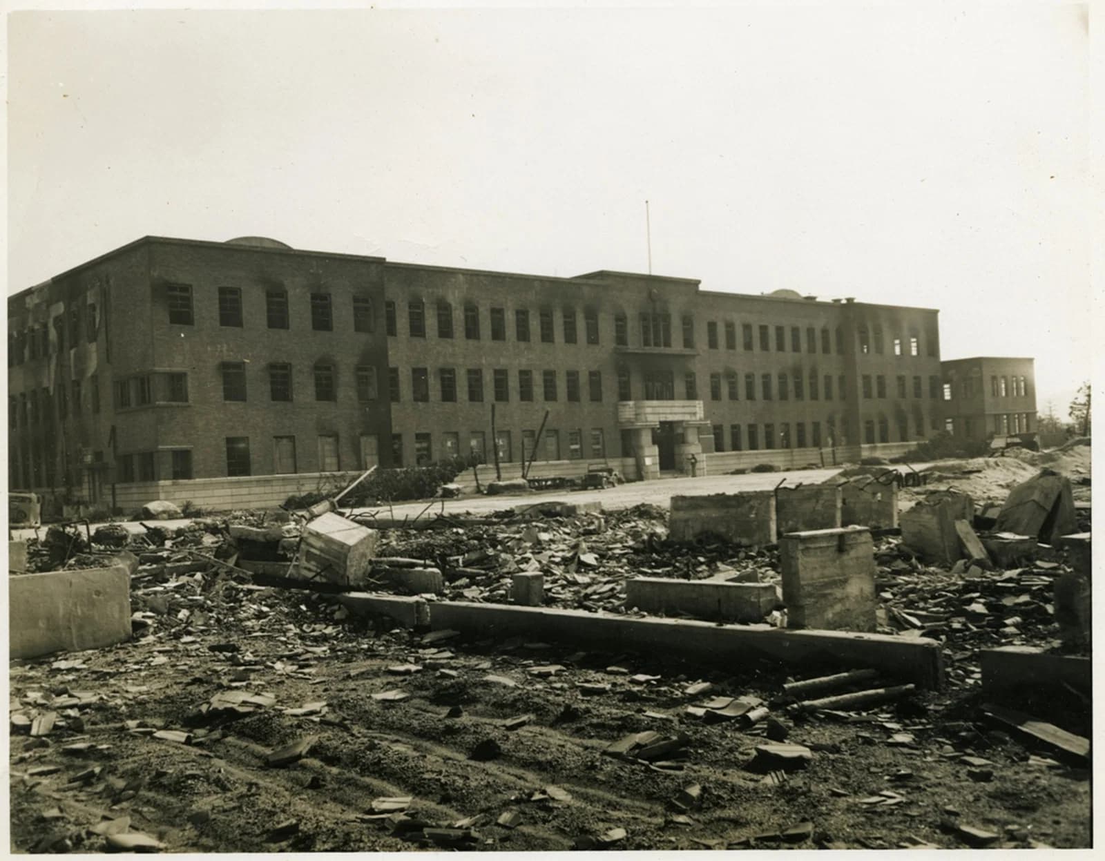 Hiroshima University of Literature and Science
