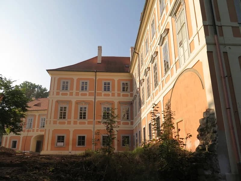 Březno