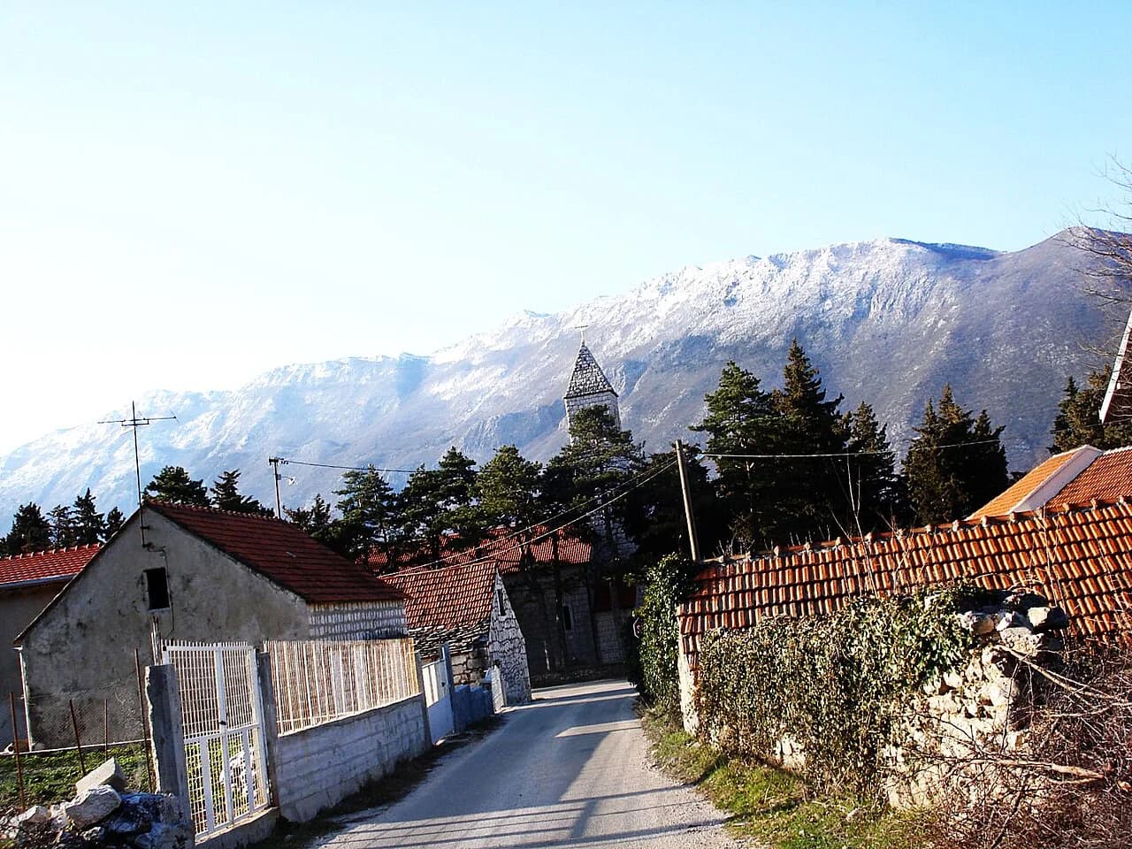 Grabovac, Šestanovac