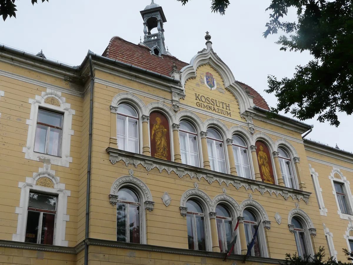 Lajos Kossuth Gymnasium
