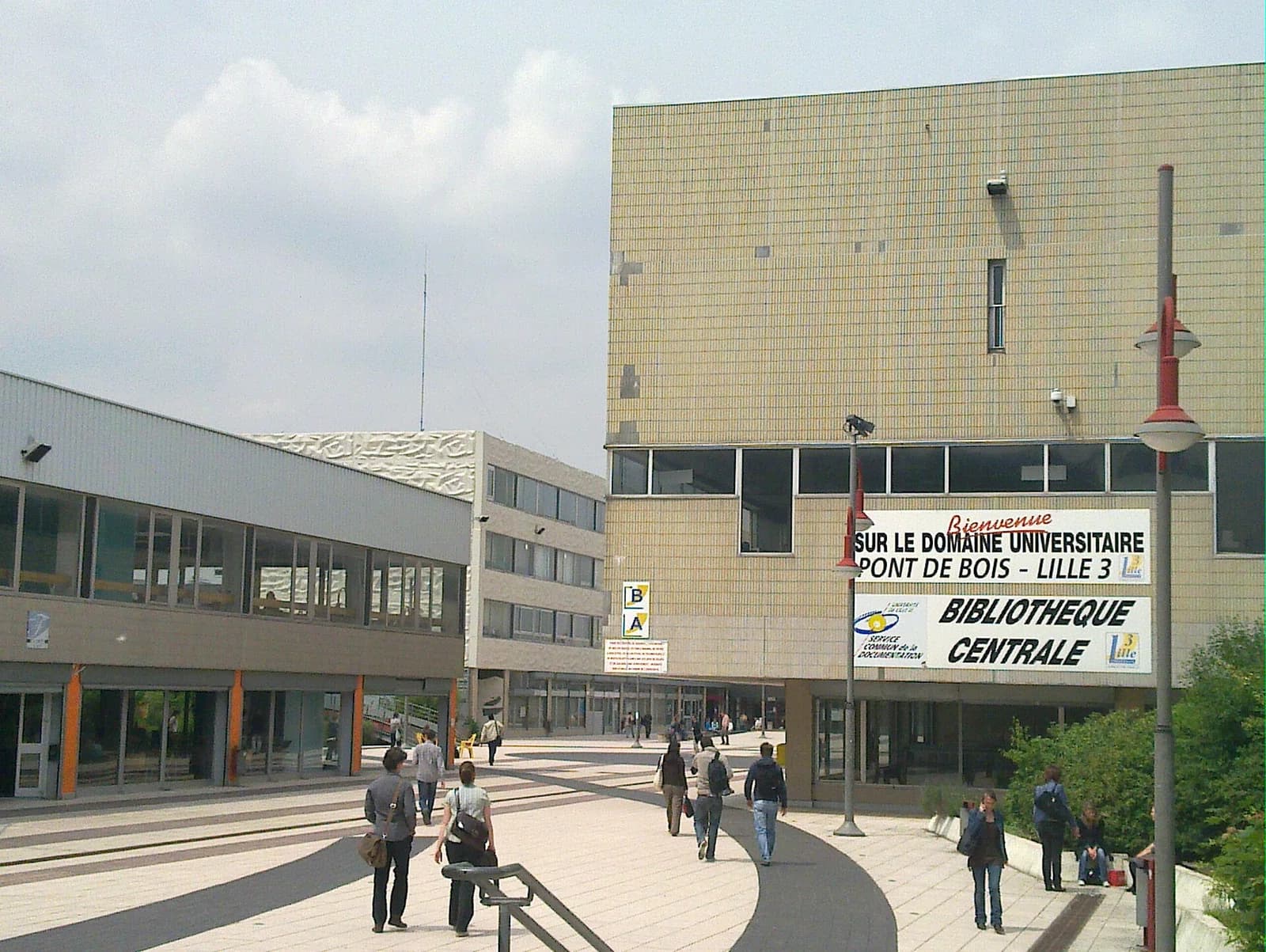 University Lille-III