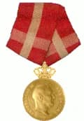 Medal of Merit in Gold with Crown