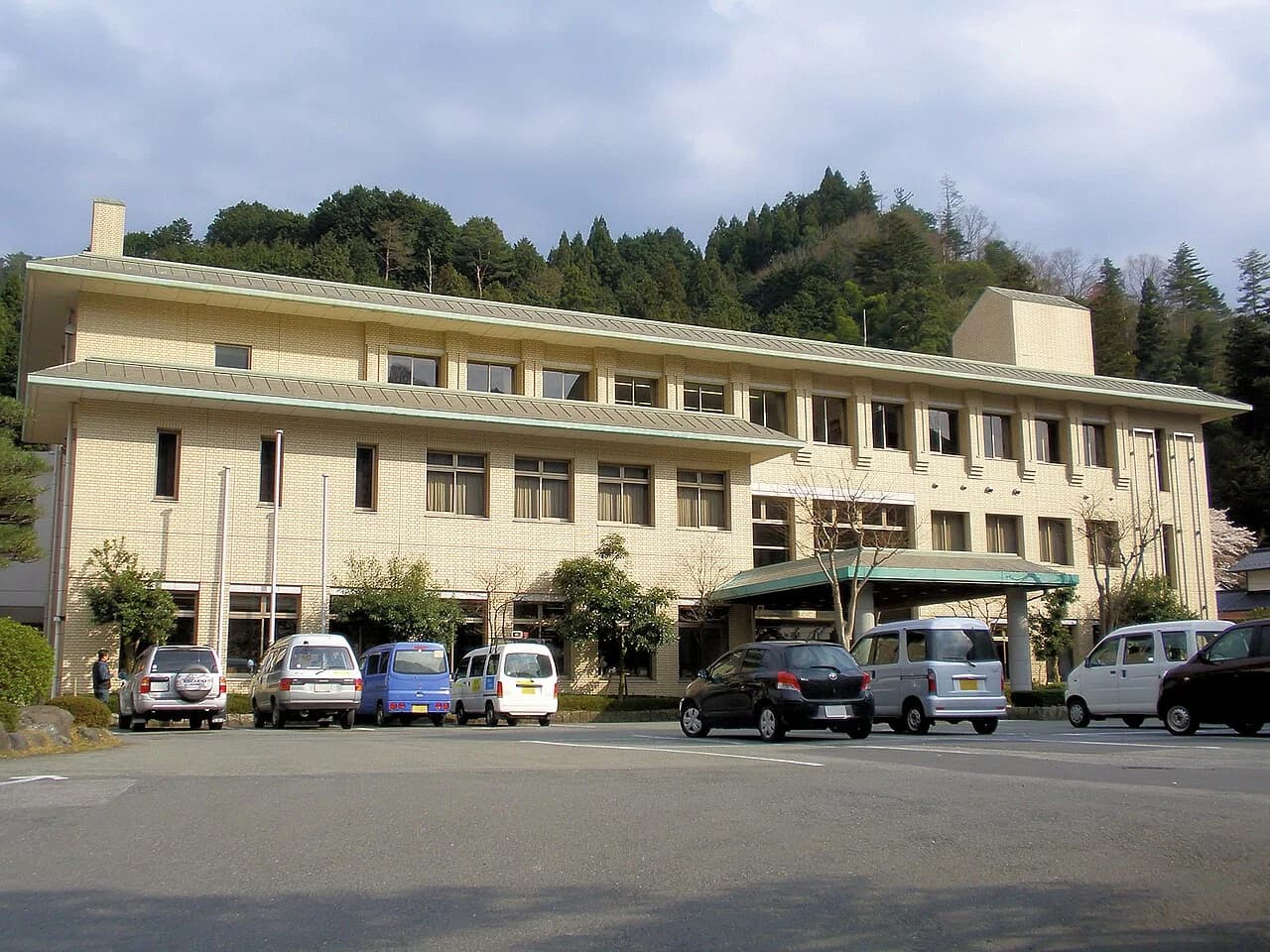 Hino