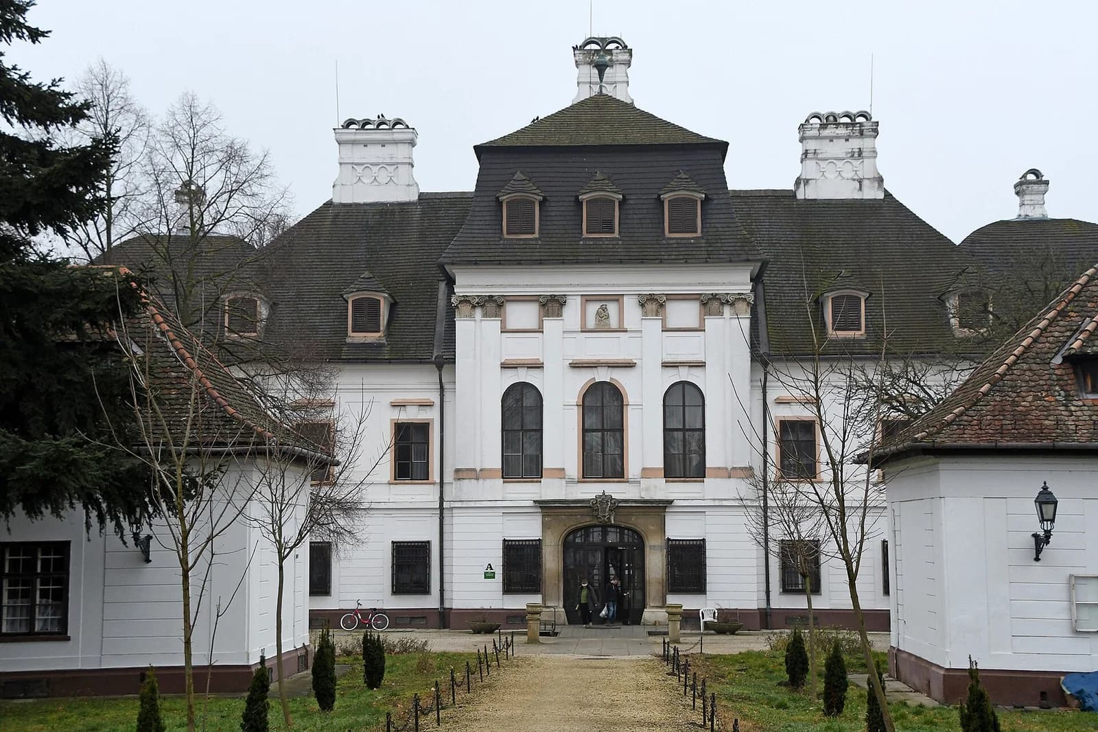 Zsira
