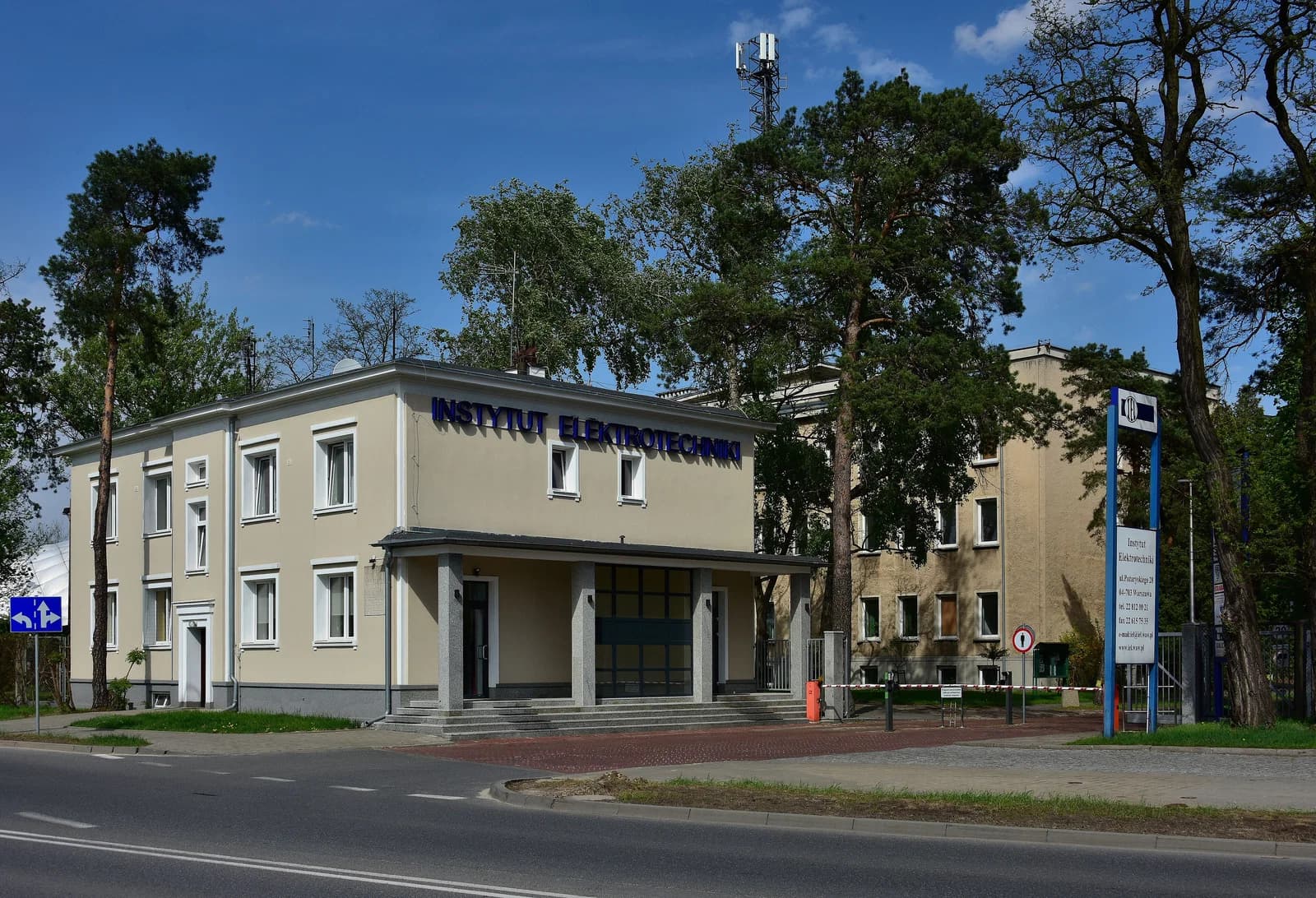 Institute of Electrical Engineering