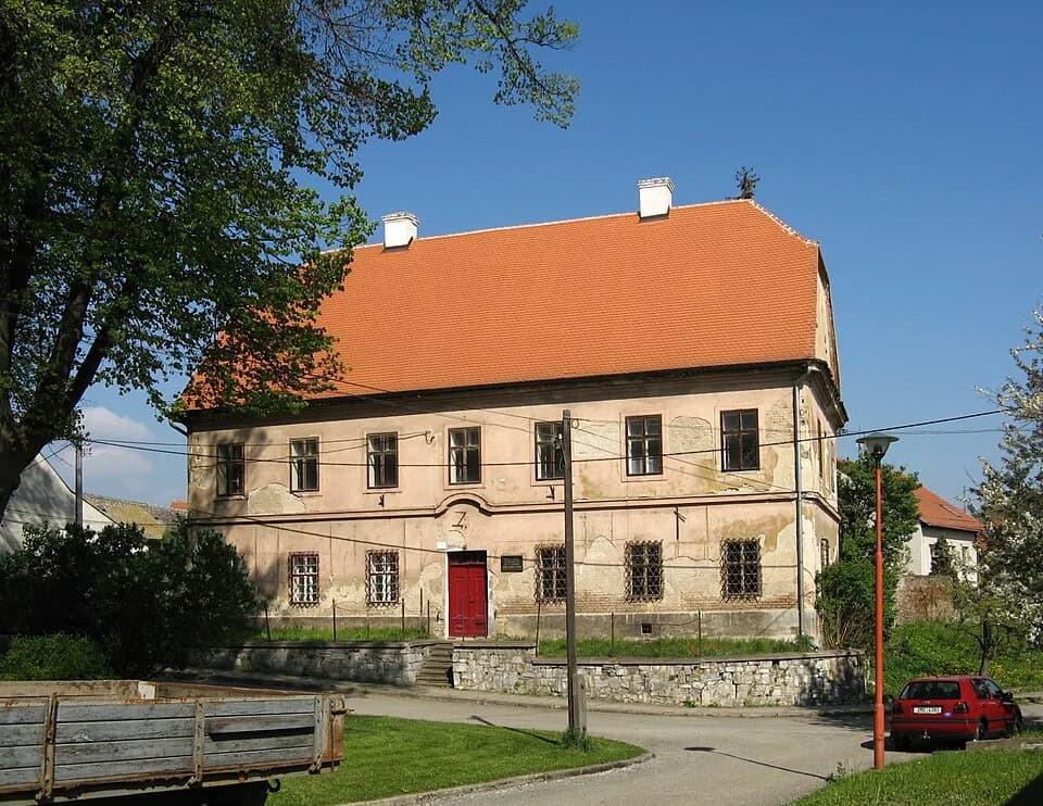 Dubany