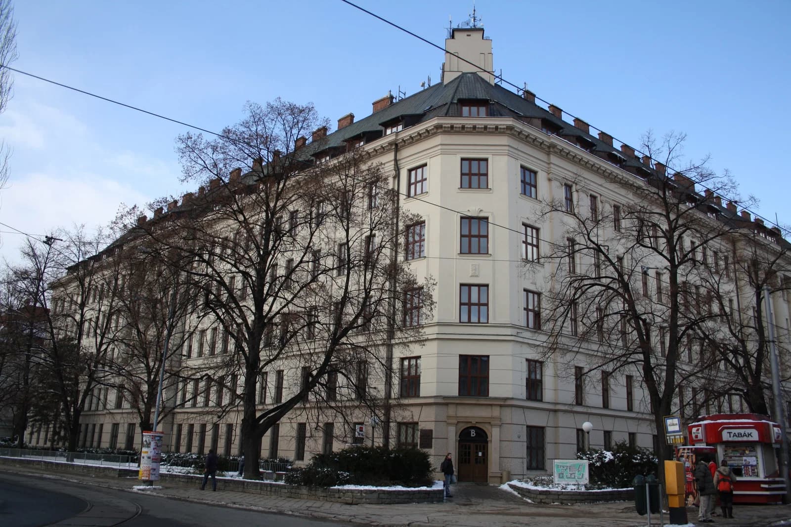 Faculty of Forestry and Wood Technology