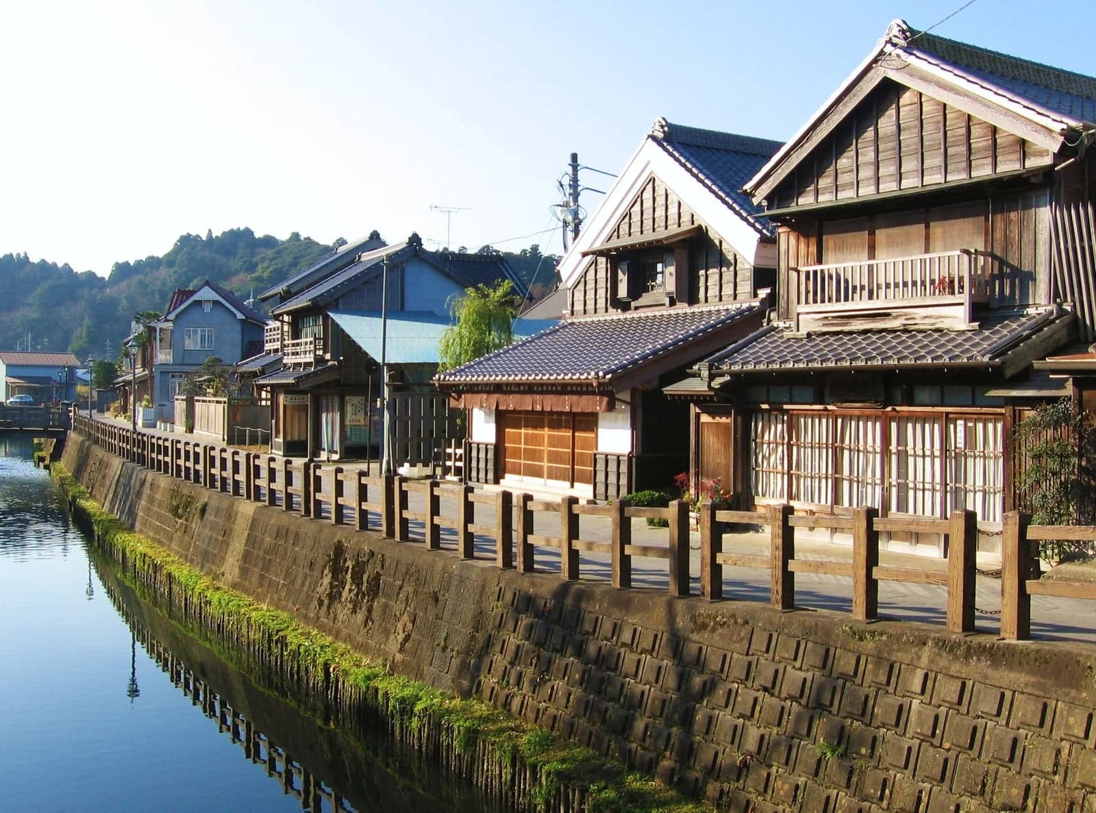 Sawara