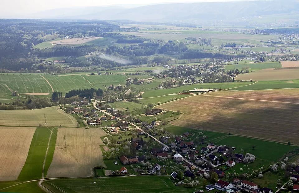 Roveň